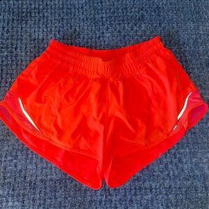 Lulu Lemon Hotty Hot Shorts (2.5”)